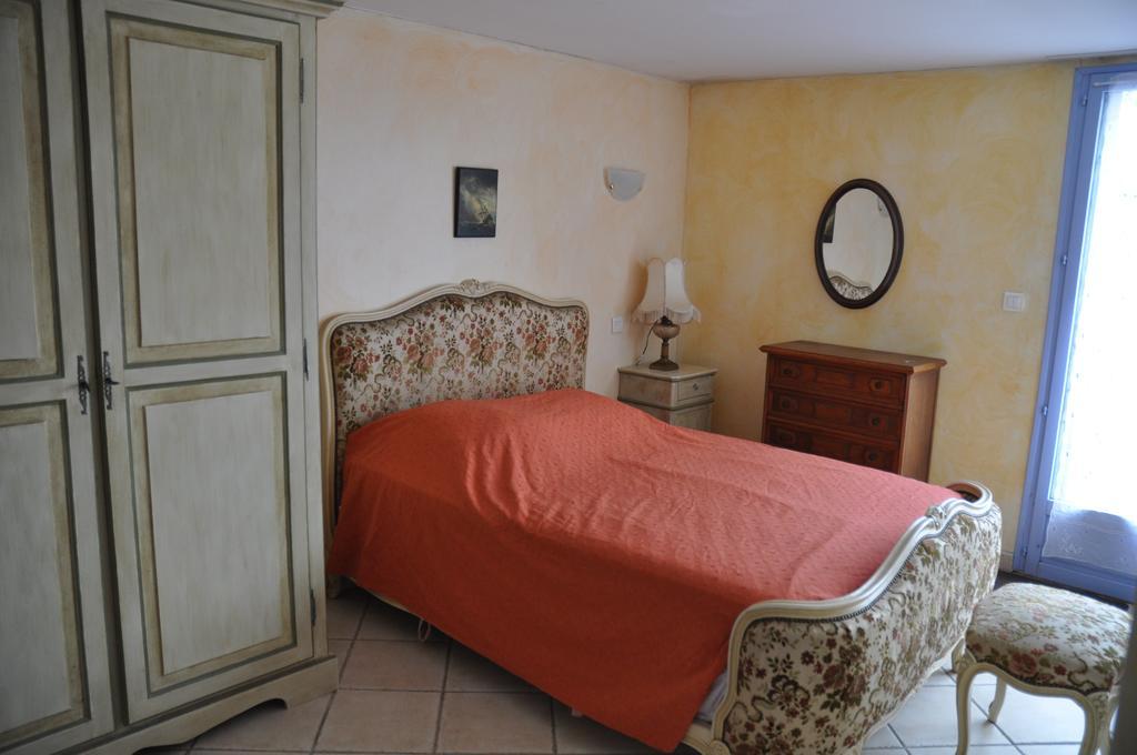 Le Petit Labouret Hotell Revest-du-Bion Eksteriør bilde